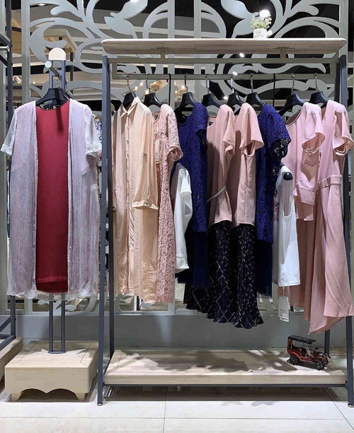 杭州女裝品牌衛(wèi)衣品牌折扣女裝批發(fā)聲雨竹女裝品牌